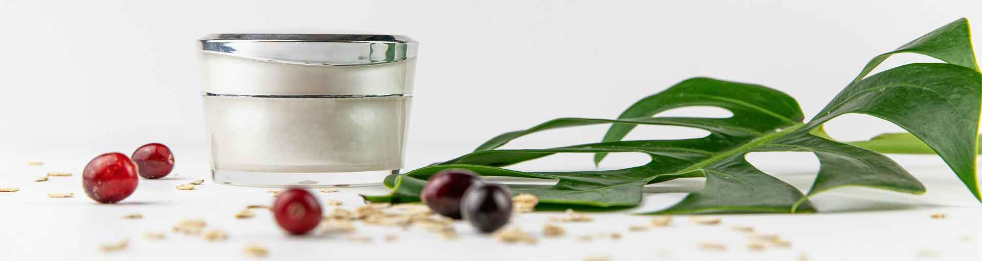 Skin Health with Dr Yeung Ho Hong(楊浩康)